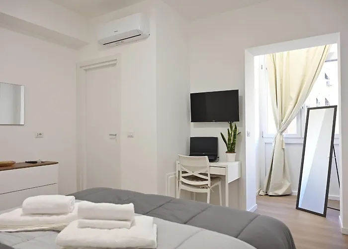 게스트하우스 Eagle 4*